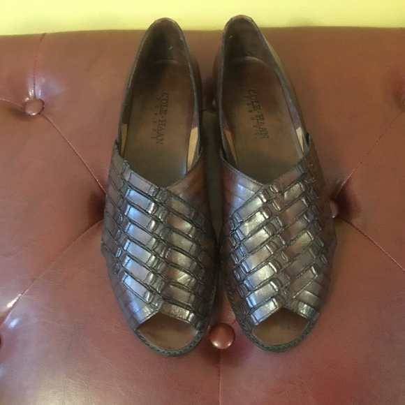 Cole Haan Resort Huarache Women’s Sandals - Picture 7 of 16